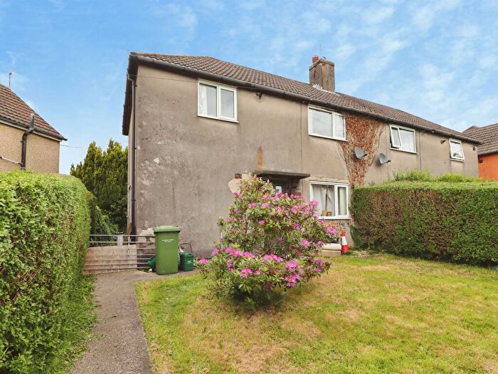 3 Bedroom Semi-Detached House For Sale In Tynant Road, Beddau, Pontypridd, CF38
