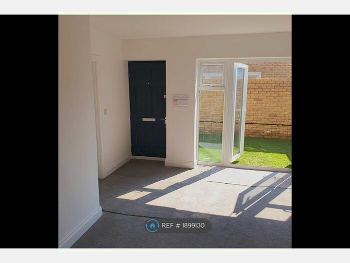 2 Bedroom Flat To Rent In High Road, Chadwell Heath, RM6