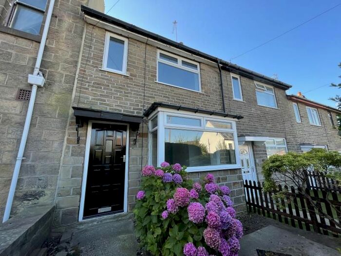 2 Bedroom Terraced House To Rent In Barran Street, Bingley, West Yorkshire, BD16
