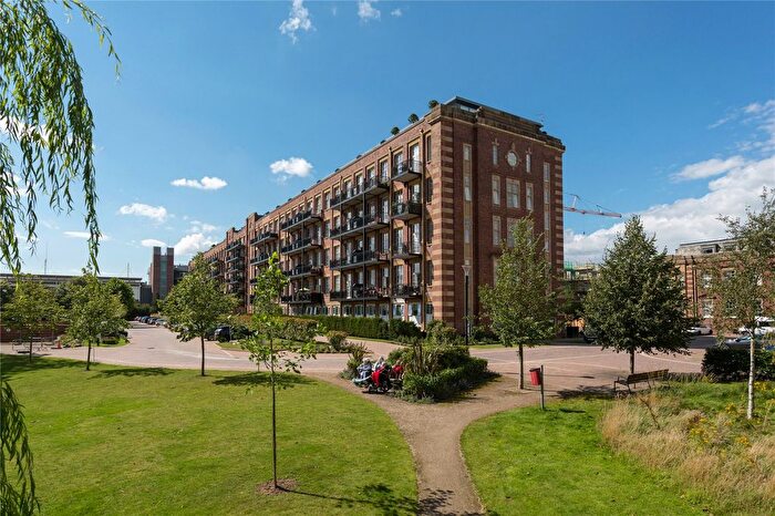 2 Bedroom Flat For Sale In The Residence, Bishopthorpe Road, York, YO23