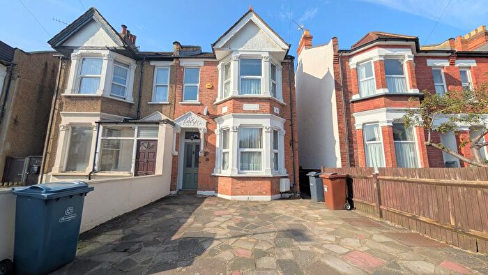 5 Bedroom Property To Rent In Salisbury Road, Harrow-On-The-Hill, Harrow, HA1