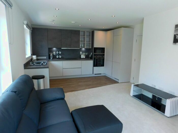 2 Bedroom Flat To Rent In May Baird Gardens South, Cornhill, Aberdeen, AB25
