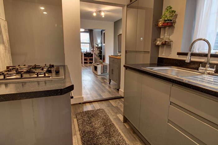 2 Bedroom Semi-Detached House For Sale In Rosehill Road, Ipswich, IP3