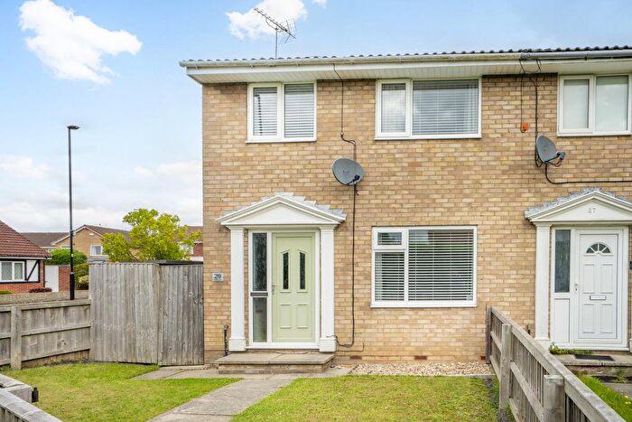 3 Bedroom Town House For Sale In Kirklands, Strensall, York, YO32