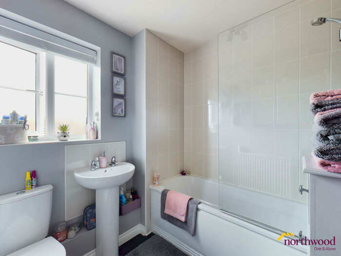 2 Bedroom Flat To Rent In Burtree Drive, Milton, ST6