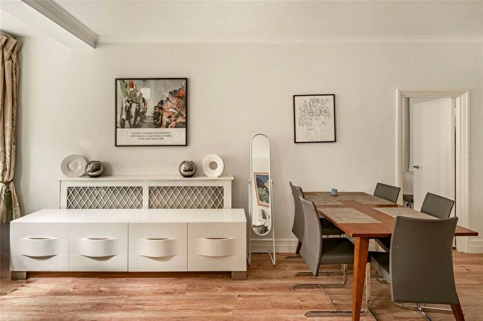 1 Bedroom Flat To Rent In Lennox Gardens, Chelsea, SW1X