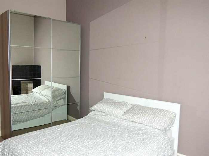 1 Bedroom Flat To Rent In Nursery Street, G41