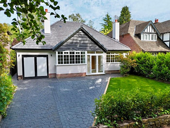3 Bedroom Detached Bungalow For Sale In London Road North, Poynton, Stockport, Cheshire, SK12