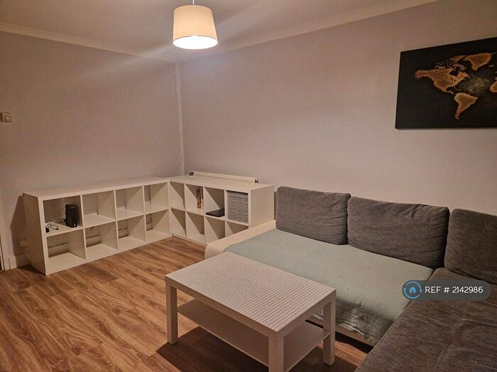 2 Bedroom Semi-Detached House To Rent In Amberley Road, Patchway, Bristol, BS34