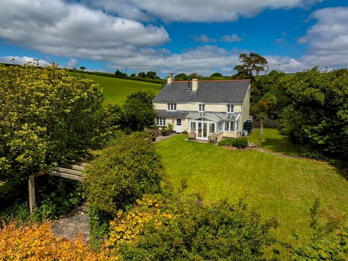 4 Bedroom Detached House For Sale In Lanivet, Bodmin, PL30