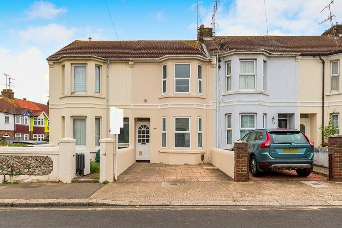 3 Bedroom Terraced House To Rent In Sugden Road, Worthing, BN11