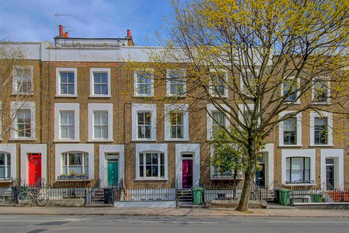 2 Bedroom Flat To Rent In Malden Road, London, NW5