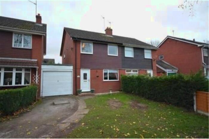 3 Bedroom Semi-Detached House To Rent In Helston Close, Brookvale, Runcorn, Cheshire, WA7