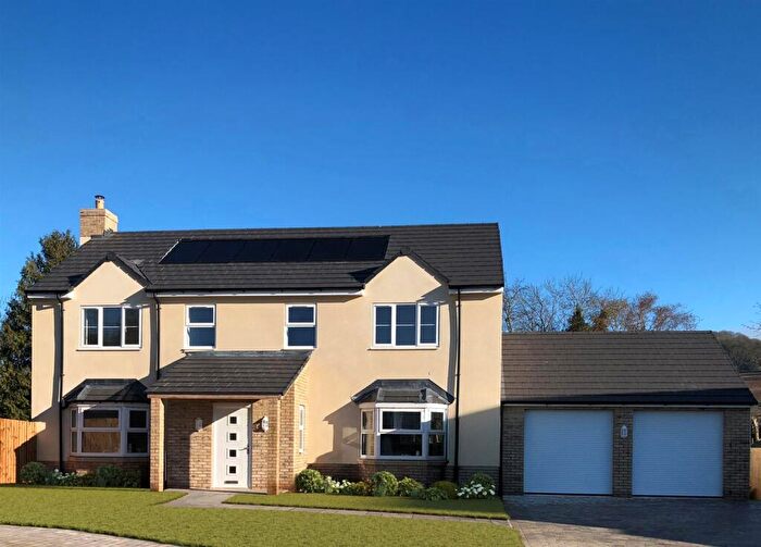 4 Bedroom Detached House For Sale In Lea, Ross-on-Wye, HR9