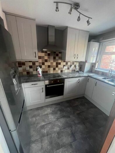 1 Bedroom Flat To Rent In Rokeby Street, London, E15