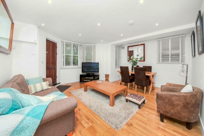 1 Bedroom Apartment To Rent In Church Road, Upper Norwood, London, SE19