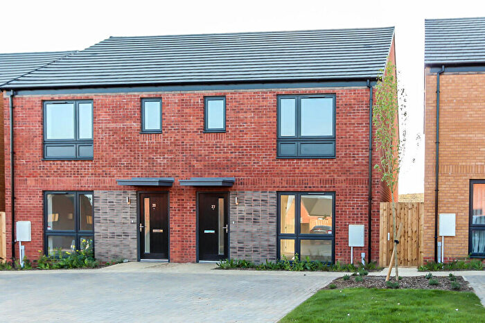 3 Bedroom Semi-Detached House To Rent In Hercules Drive, Wellingborough, NN8