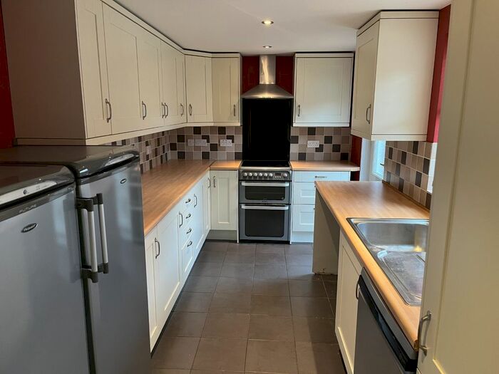 2 Bedroom Cottage To Rent In The Cross, Burley, BH24