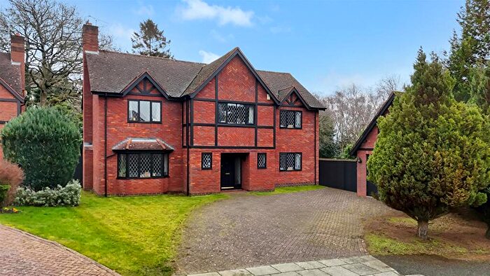 5 Bedroom Detached House For Sale In Dale Gardens, Heswall, Wirral, CH60