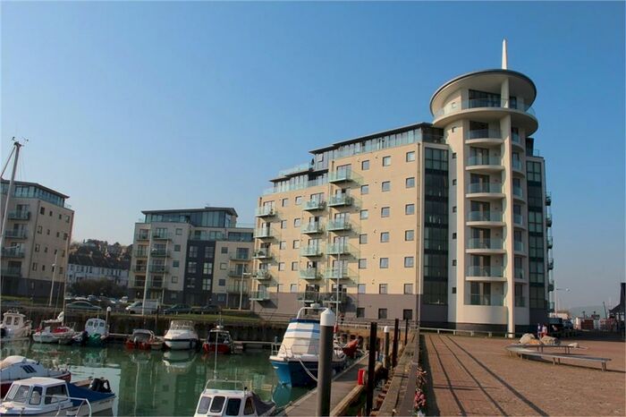 2 Bedroom Flat To Rent In West Quay., BN9