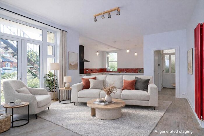 2 Bedroom Flat For Sale In Chapel Park Road, St. Leonards-On-Sea, TN37