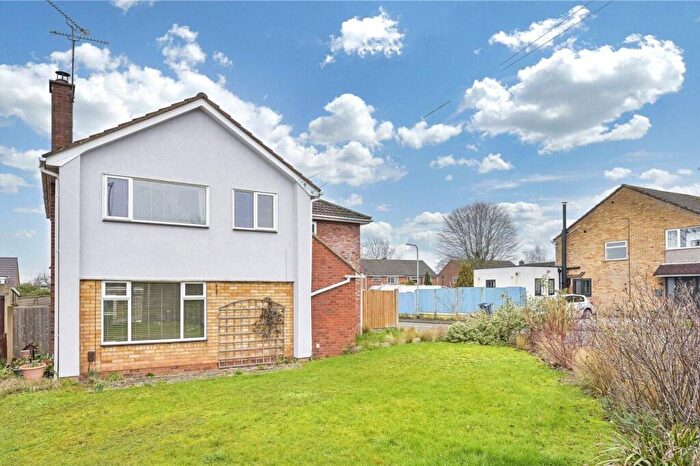 4 Bedroom Detached House For Sale In Seaton Avenue, Stafford, ST17