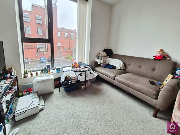 1 Bedroom Flat To Rent In Old Trafford, Wharf End, Trafford Park, Manchester, M17