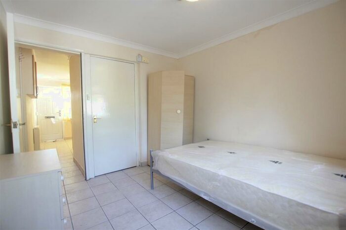 Studio To Rent In Mansfield Avenue, South Tottenham, N15