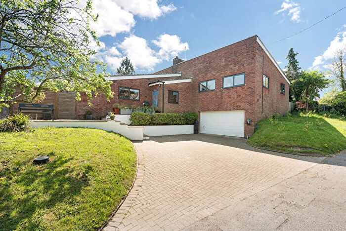 4 Bedroom Detached House For Sale In Molesworth, Huntingdon, Cambridgeshire, PE28