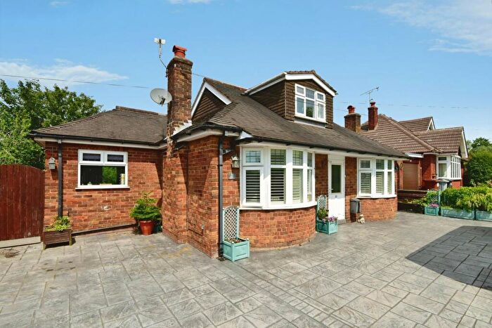 3 Bedroom Detached Bungalow For Sale In Buxton Road, Congleton, CW12