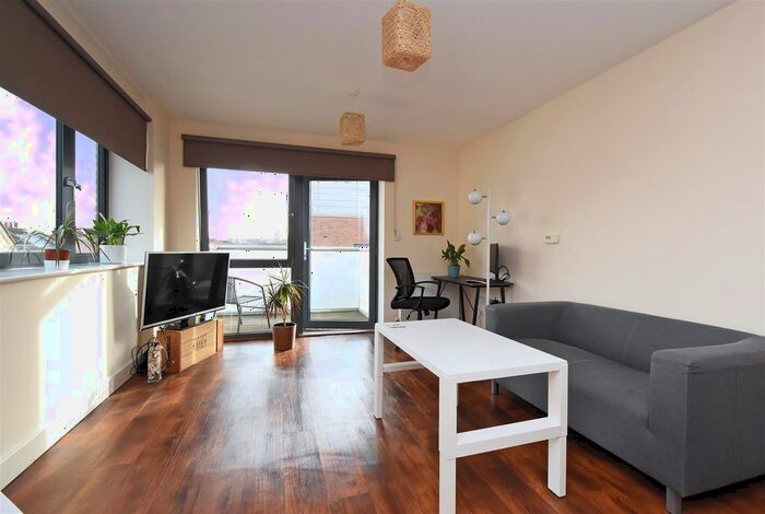 1 Bedroom Flat To Rent In Meadowcroft Mews, George Lane, London, SE6