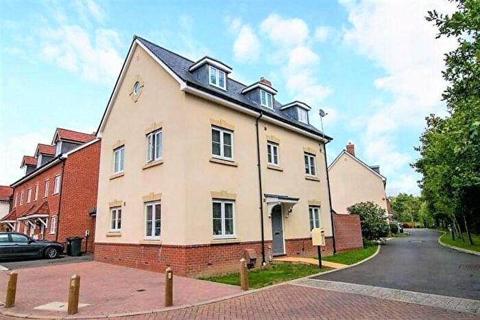 5 Bedroom Detached House To Rent In Mannington Road, Hailsham, BN27