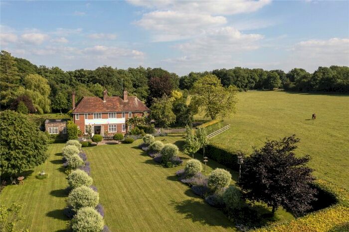 5 Bedroom Detached House For Sale In Upper Lambourn, Hungerford, Berkshire, RG17