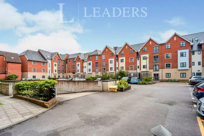 2 Bedroom Apartment To Rent In St James's Street, Portsmouth, PO1
