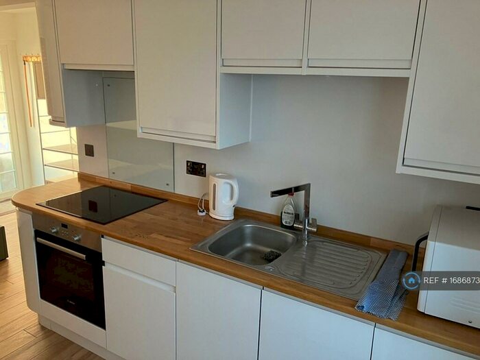 Studio To Rent In Doggett Road, Cambridge, CB1