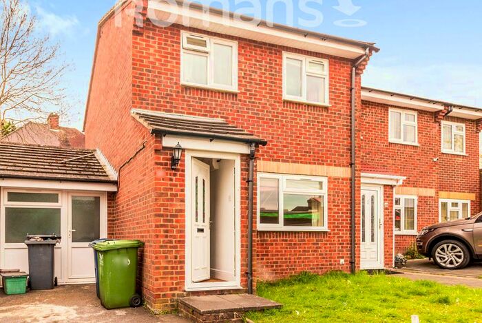 3 Bedroom Semi-Detached House To Rent In Nicholas Gardens, High Wycombe, HP13