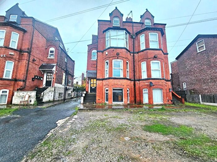 Studio To Rent In Osborne Road, Levenshulme, Manchester, M19