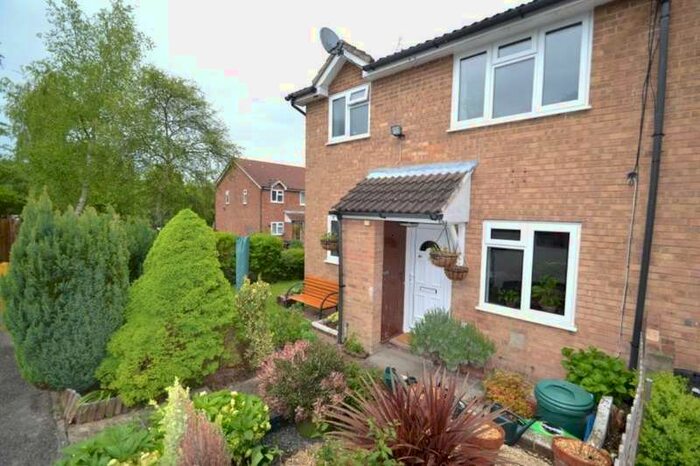 1 Bedroom Property To Rent In Rowan Lea, Chatham, ME5