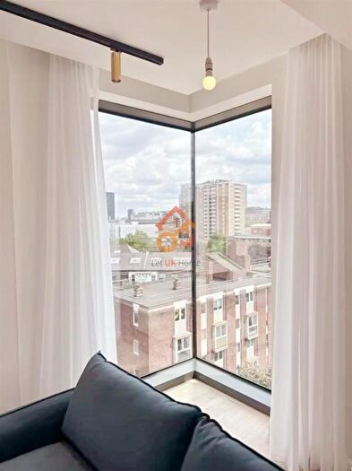 2 Bedroom Flat To Rent In Vermont House, Dingley Road, London, EC1V