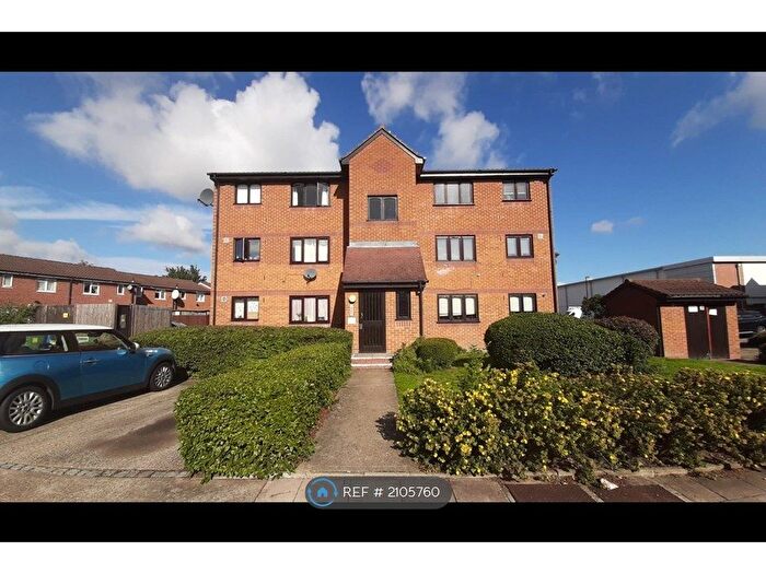 1 Bedroom Flat To Rent In John Silken Lane, London, SE8