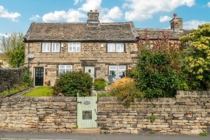 2 Bedroom Cottage For Sale In Lea View Cottage, Huddersfield Road, Shelley, HD8