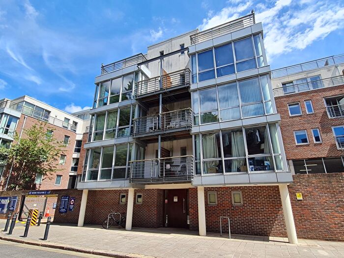 1 Bedroom Property To Rent In Admiralty Road, Portsmouth, PO1