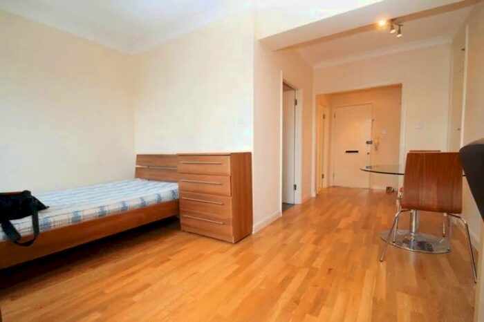 Studio To Rent In Warren Court, Euston Road, Warren Street, NW1