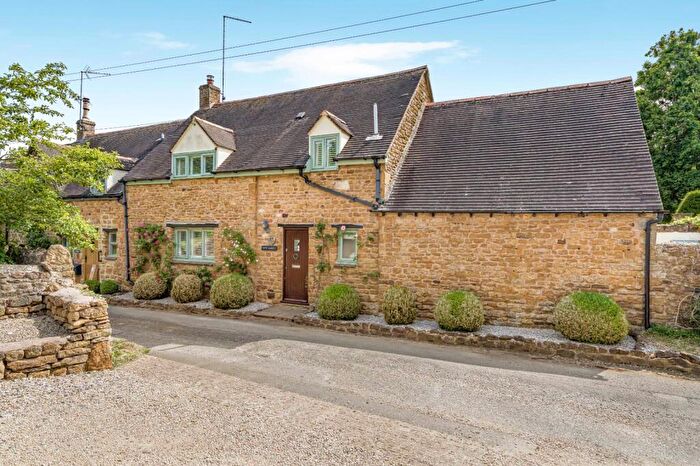 3 Bedroom Terraced House For Sale In South Newington, Nr Banbury, Oxfordshire, OX15
