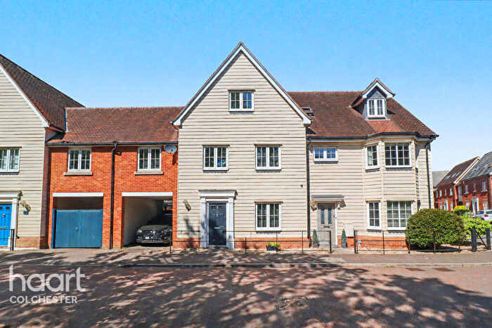 4 Bedroom Town House For Sale In Cambie Crescent, Colchester, CO4