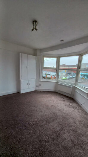 1 Bedroom Flat To Rent In Hadleigh, SS7