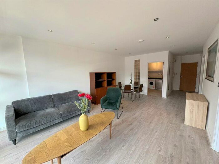 2 Bedroom Apartment To Rent In Boxworks, Tenby Street North, B1