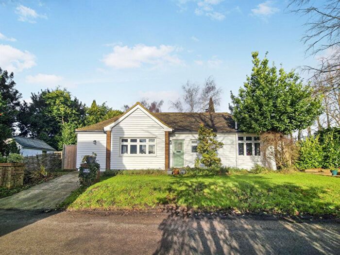 3 Bedroom Detached Bungalow For Sale In Grove Road, Selling, Faversham, ME13