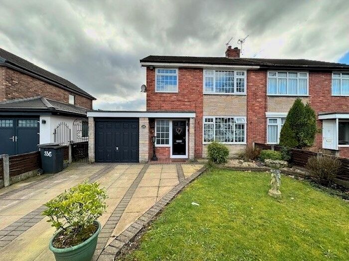3 Bedroom Semi-Detached House To Rent In Atherton Road, Hindley Green, Wigan, Greater Manchester, WN2