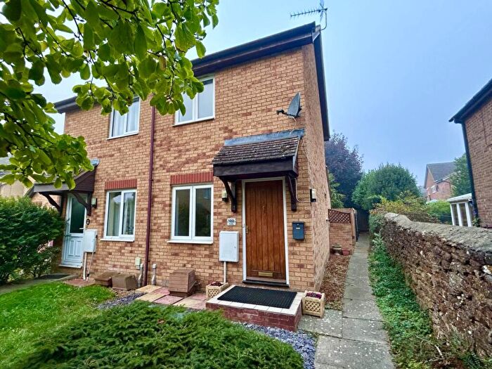 1 Bedroom Semi-Detached House To Rent In Bull Baulk, Middleton Cheney, OX17